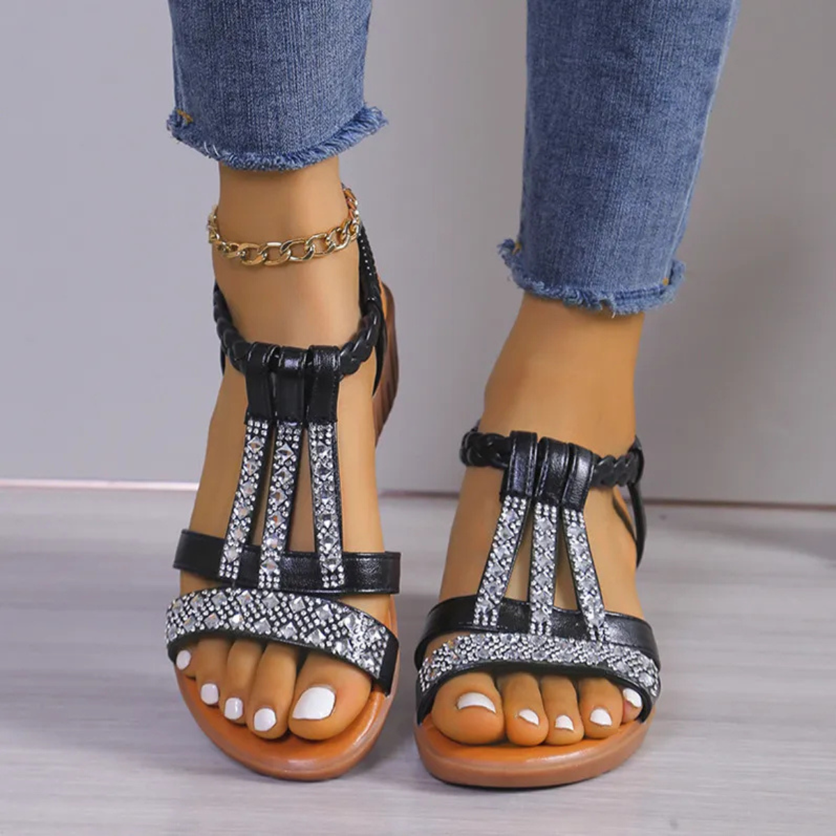 Tesse™ - Kilklackssandaler med strass