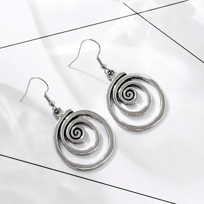 Elvina™ - Silverörhängen med labyrintmönster