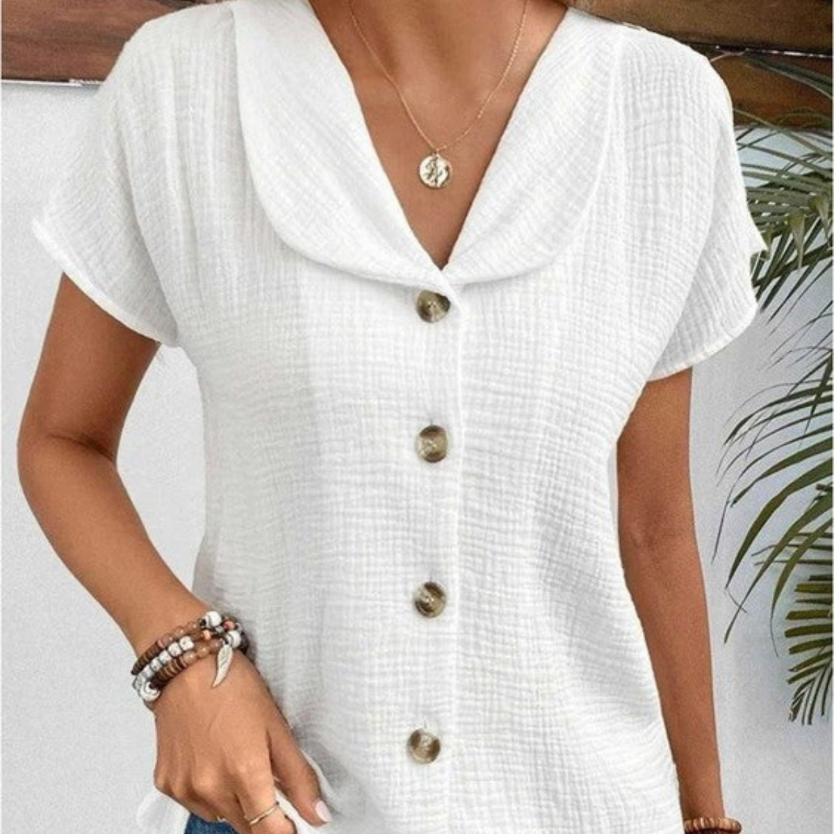 Carola™ - Blus med knappar