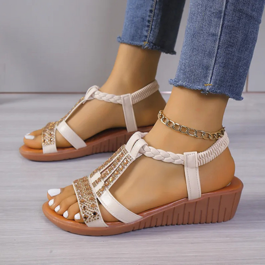 Tesse™ - Kilklackssandaler med strass