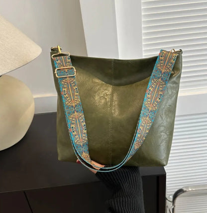 Annelie™ - Axelremsväska med vintagecharm